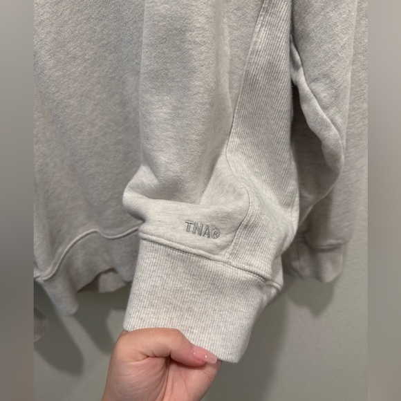 TNA Aritizia crew neck boyfriend sweatshirt - Picture 2 of 5